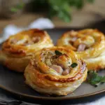 Blätterteigschnecken - herzhaft mit HähnchenHähnchenschinken & Käse