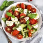 Tomaten Mozzarella Salat mit Pesto